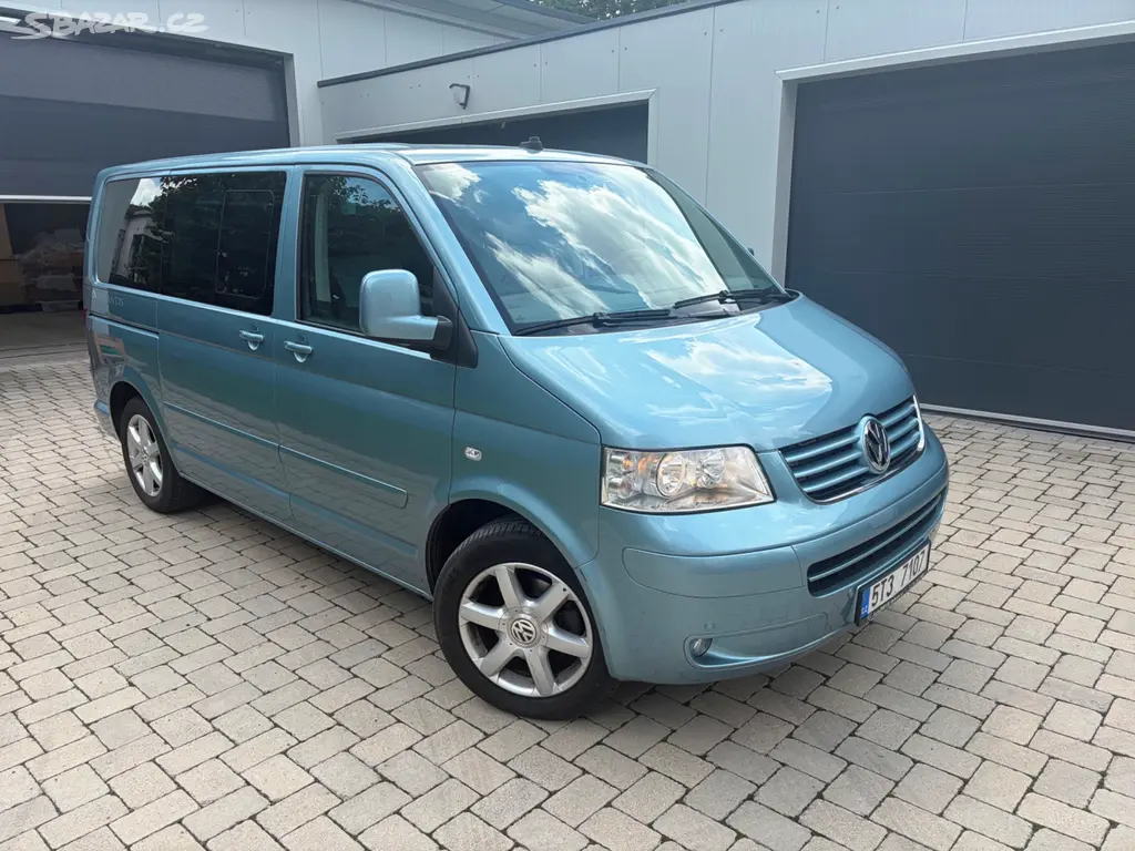 VW Multivan T5 Atlantis 2.5 TDI 128 kW, 62 000 km
